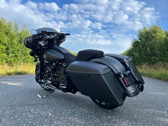 2020 Harley-Davidson Street Glide, серый, 2450000 рублей - вид 10