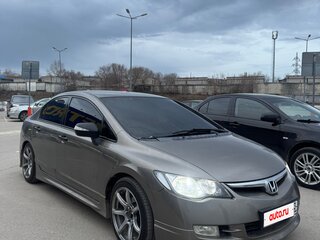 2007 Honda Civic VIII, серый, 680000 рублей, вид 3