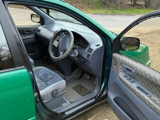1998 Toyota Ipsum I (M10), зелёный, 390000 рублей, вид 4