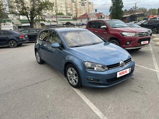 2013 Volkswagen Golf VII, голубой, 899000 рублей, вид 3