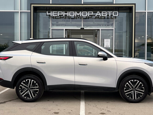 2025 Omoda C7, серебристый, 3099000 рублей - вид 26