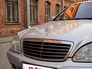 2003 Mercedes-Benz S-Класс 350 Long IV (W220) Рестайлинг, серебристый, 2250000 рублей, вид 4