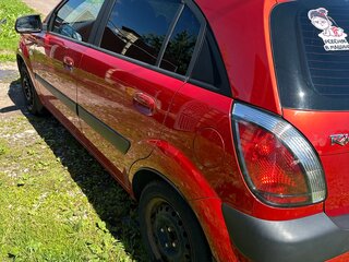 2009 Kia Rio II, красный, 400000 рублей, вид 5