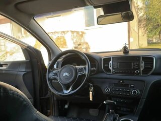 2017 Kia Sportage IV, коричневый, 2200000 рублей, вид 4