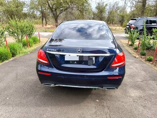 2018 Mercedes-Benz E-Класс 220 d V (W213, S213, C238), синий, 4200000 рублей, вид 5