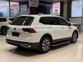 2022 Volkswagen Tiguan II Рестайлинг, белый - вид 3