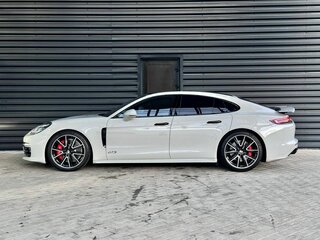 2019 Porsche Panamera GTS II, серый, 11500000 рублей, вид 2