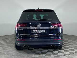 2018 Volkswagen Tiguan II, чёрный, 2021000 рублей, вид 5