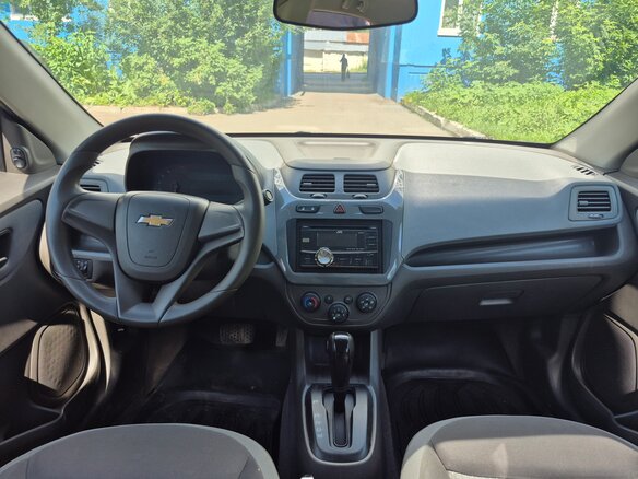 2013 Chevrolet Cobalt II, серебристый - вид 7