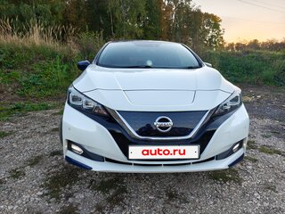 2018 Nissan Leaf II (ZE1), белый, 1820000 рублей, вид 1