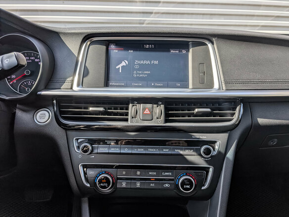 2019 Kia Optima IV Рестайлинг, чёрный, 1800000 рублей - вид 16