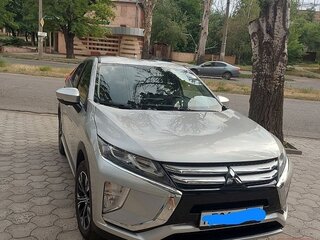 2019 Mitsubishi Eclipse Cross I, серебристый, 2150000 рублей, вид 2