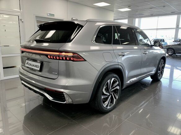 2024 Geely Monjaro I, серебристый, 4899990 рублей - вид 4