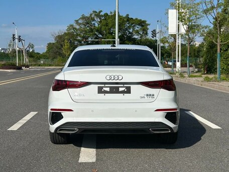 2022 Audi A3 35 TFSI Long IV (8Y), белый, 1635000 рублей, вид 5