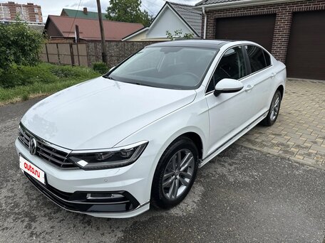 2018 Volkswagen Passat DSG6 B8, белый, 2300000 рублей, вид 1