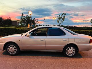 1995 Toyota Vista IV (V40), серебристый, 345000 рублей, вид 5