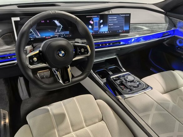 2025 BMW 7 серии 760i xDrive VII (G70), чёрный - вид 12
