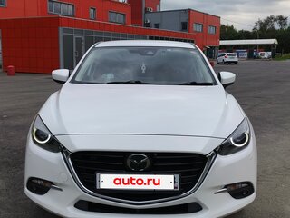 2018 Mazda Axela III Рестайлинг, белый, 1750000 рублей, вид 2