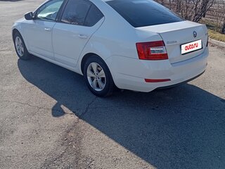 2013 Skoda Octavia III (A7), белый, 1000000 рублей, вид 4