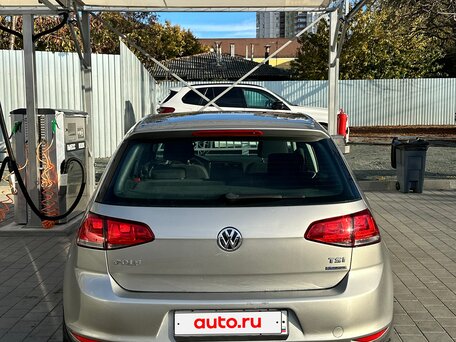 2013 Volkswagen Golf VII, серебристый, 1000000 рублей, вид 4
