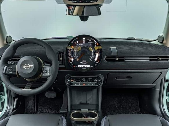 2025 Mini Hatch C IV (F65/F66/J01), зелёный, 3520000 рублей - вид 22