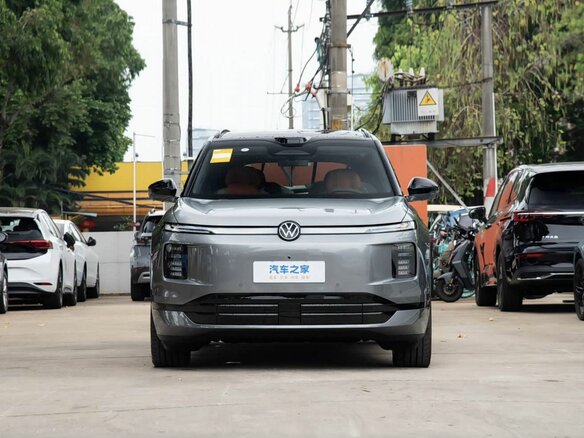 2026 Volkswagen ID.Era 9X 51.1 kWh, серый, 10399900 рублей - вид 1