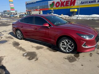 2020 Hyundai Sonata VIII (DN8), красный, 2050000 рублей, вид 2