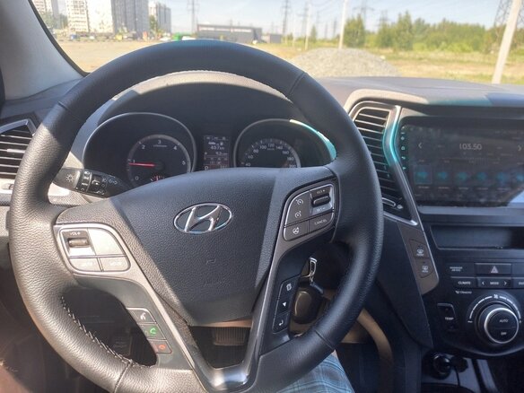 2015 Hyundai Santa Fe III, коричневый, 2200000 рублей