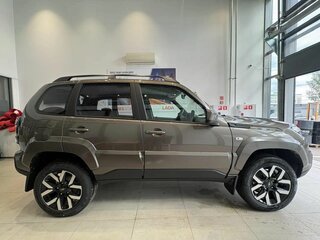 2026 Lada (ВАЗ) Niva Travel I Рестайлинг, коричневый, 1790910 рублей, вид 3