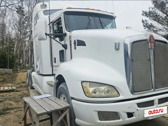 2007 Kenworth T660, белый, 1990000 рублей - вид 1