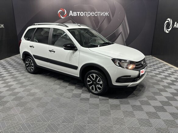 2026 Lada (ВАЗ) Granta Cross I Рестайлинг, белый, 1226000 рублей - вид 1