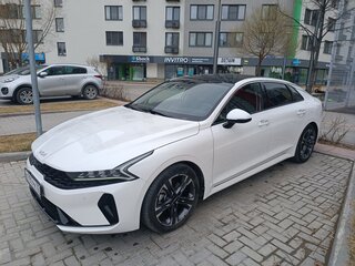 2022 Kia K5 III, белый, 2650000 рублей, вид 1