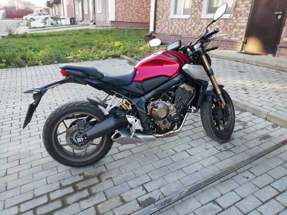 2020 Honda CB 650R, пурпурный, 700000 рублей - вид 1