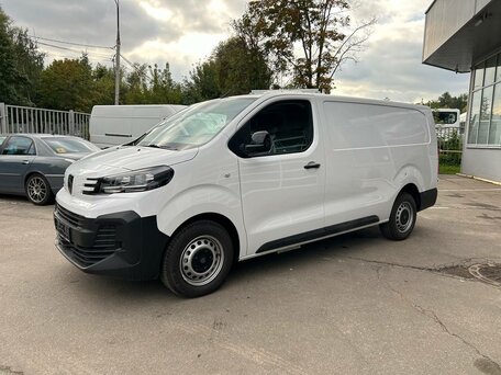 2025 Peugeot Expert, белый, 4999000 рублей, вид 5
