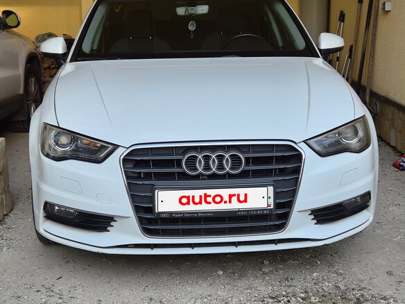 2016 Audi A3 III (8V), белый - вид 2