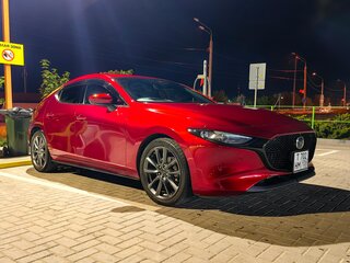 2019 Mazda 3 IV (BP), красный, 1750000 рублей, вид 1