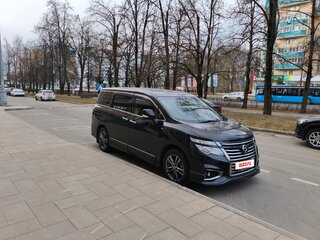 2018 Nissan Elgrand III (E52) Рестайлинг, чёрный, 2800000 рублей, вид 1