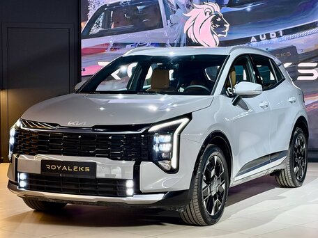 2026 Kia Sportage V Рестайлинг, серый, 3428000 рублей, вид 1