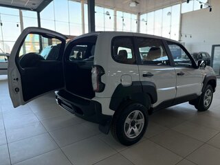 2025 Lada (ВАЗ) Niva Travel I, белый, 1472000 рублей, вид 5