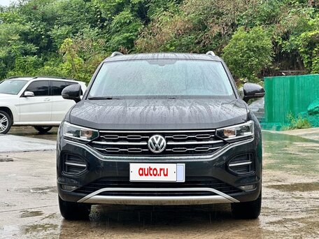 2022 Volkswagen Tayron I, чёрный, 1840000 рублей, вид 2