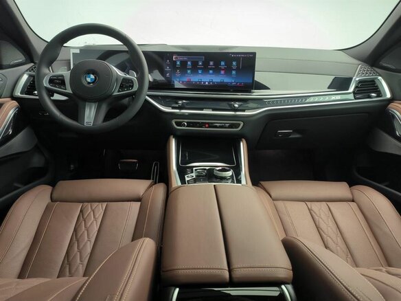 2025 BMW X6 40i III (G06) Рестайлинг, чёрный, 14630000 рублей - вид 6