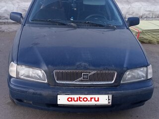 1998 Volvo V40 I, синий, 180000 рублей, вид 1