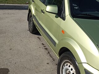 2006 Ford Fusion I Рестайлинг, зелёный, 310000 рублей, вид 3