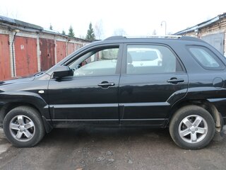 2010 Kia Sportage II Рестайлинг, чёрный, 1500000 рублей, вид 4