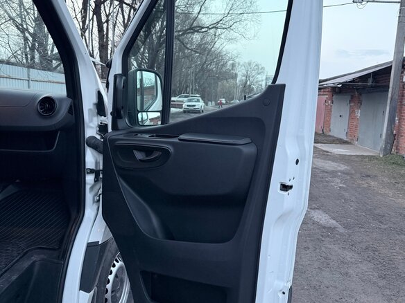 2021 Mercedes-Benz Sprinter, белый, 4000000 рублей - вид 8