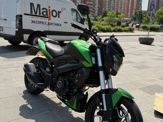 2021 Bajaj Dominar 400, зелёный, 330000 рублей, вид 4