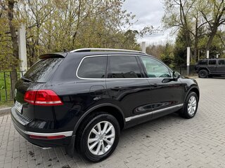 2015 Volkswagen Touareg II Рестайлинг, чёрный, 2390000 рублей, вид 4