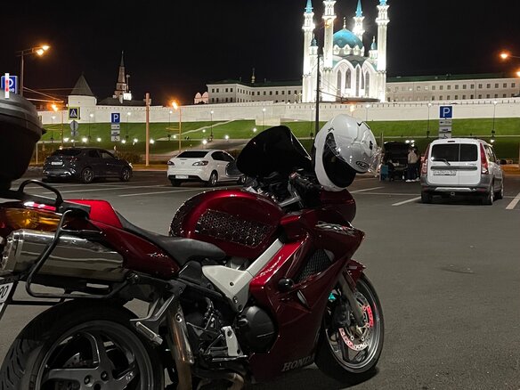 2004 Honda VFR 800, красный, 500000 рублей - вид 7