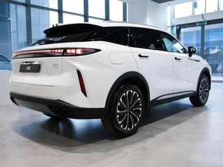 2025 Exeed RX, белый, 5413284 рублей, вид 5