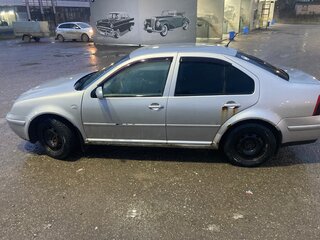 1999 Volkswagen Bora I, серебристый, 190000 рублей, вид 2
